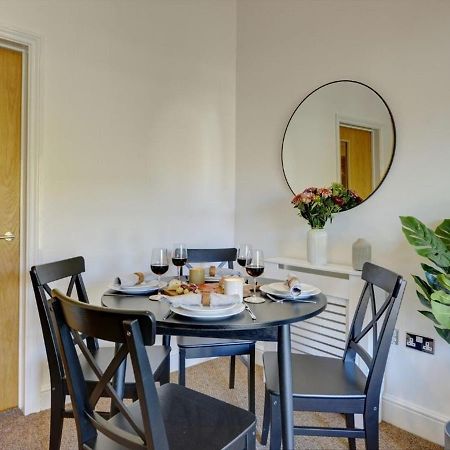 The Clement Apartment Stylish Two Bedroom Apartment Very Close To The Birmingham Arena Bagian luar foto