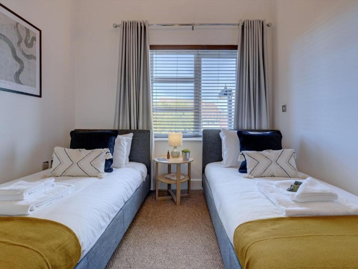 The Clement Apartment Stylish Two Bedroom Apartment Very Close To The Birmingham Arena Bagian luar foto