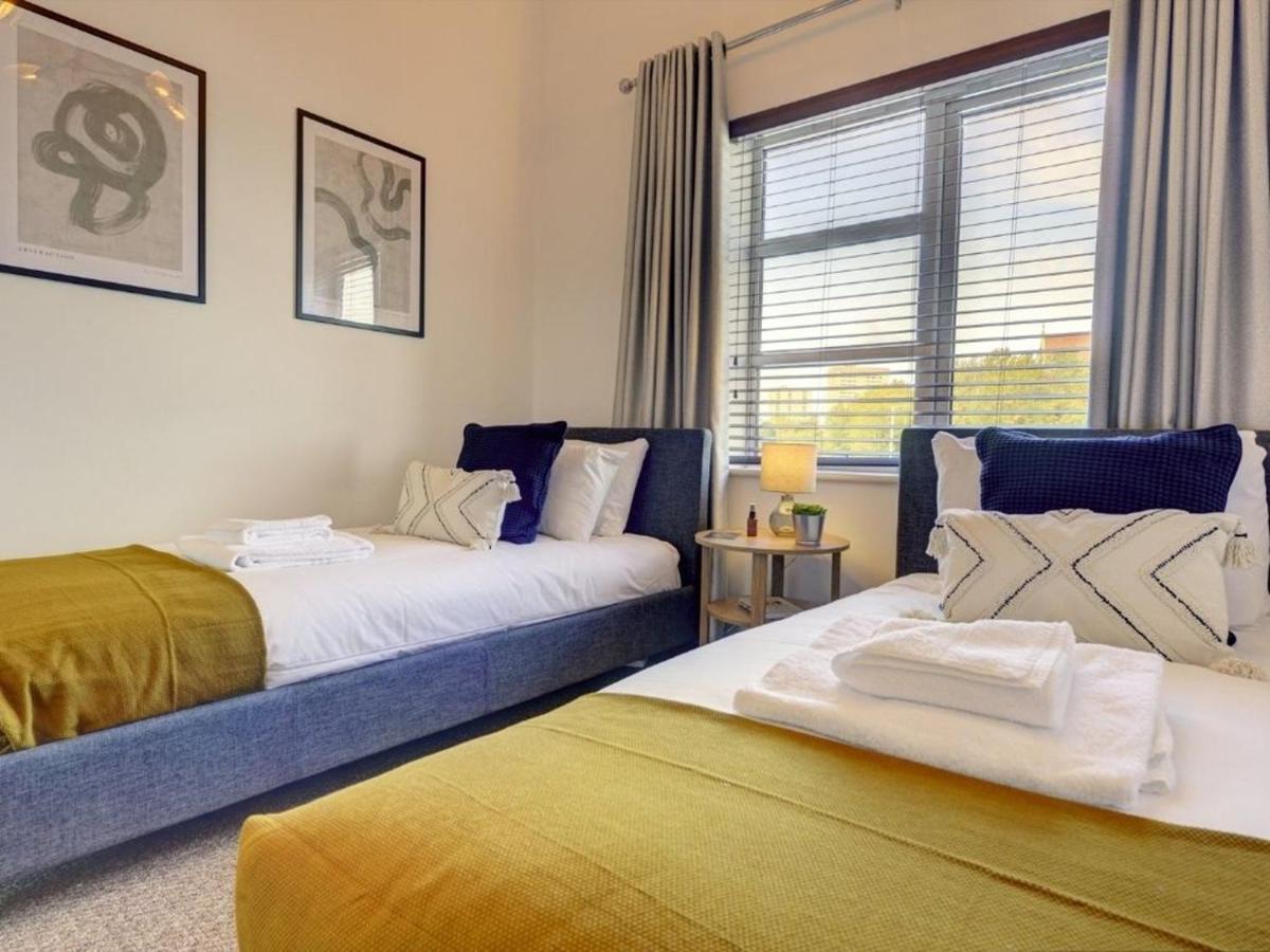 The Clement Apartment Stylish Two Bedroom Apartment Very Close To The Birmingham Arena Bagian luar foto