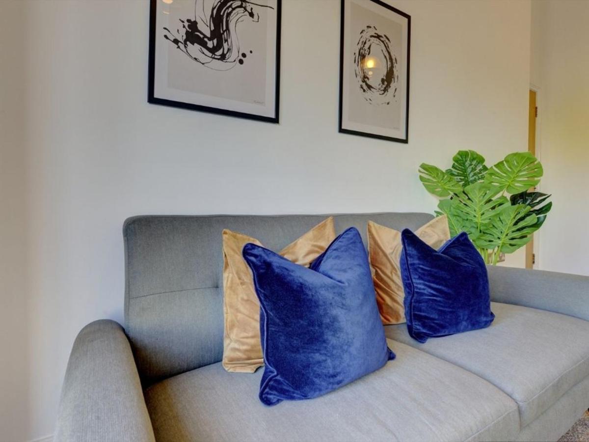 The Clement Apartment Stylish Two Bedroom Apartment Very Close To The Birmingham Arena Bagian luar foto